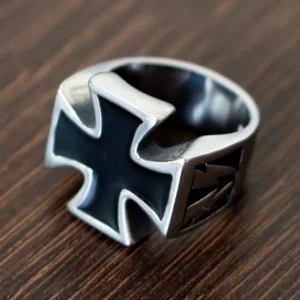 Železný kríž, prsteň z chirurgickej ocele