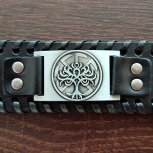 Kolovrat, kožený náramok s oceľovou ozdobou