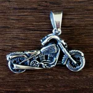 Motorka - chopper, prívesok z&nbsp;chirurgickej ocele